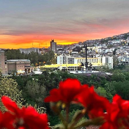 Paradise Apartment - Breathtaking View Veliko Tárnovo Exterior foto