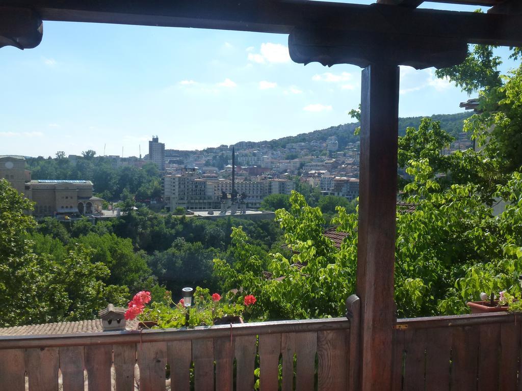 Paradise Apartment - Breathtaking View Veliko Tárnovo Habitación foto